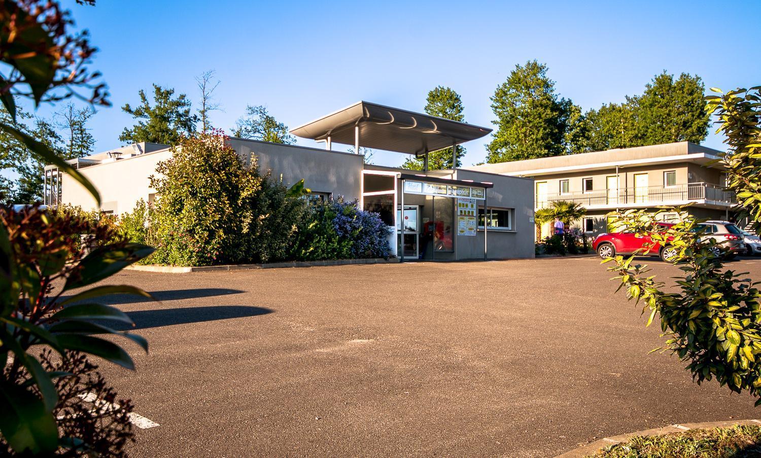 Sure Hotel By Best Western Mont-De-Marsan Saint-Pierre-du-Mont  Екстер'єр фото